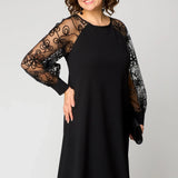 Eva | Robe en Dentelle Élégante
