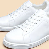 Baskets blanches minimalistes – Parfaites pour toutes les occasions