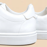 Baskets blanches minimalistes – Parfaites pour toutes les occasions